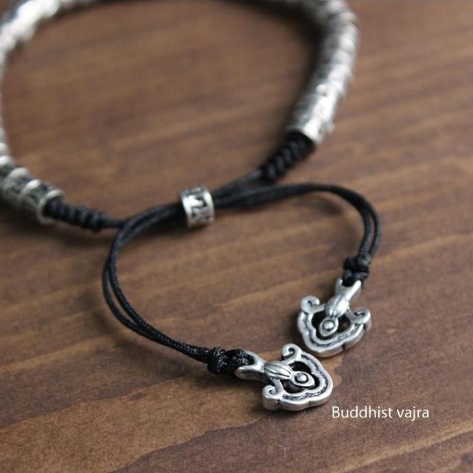 Traditional Tibetan Buddhism Bracelet - Six True Words Mantra carved